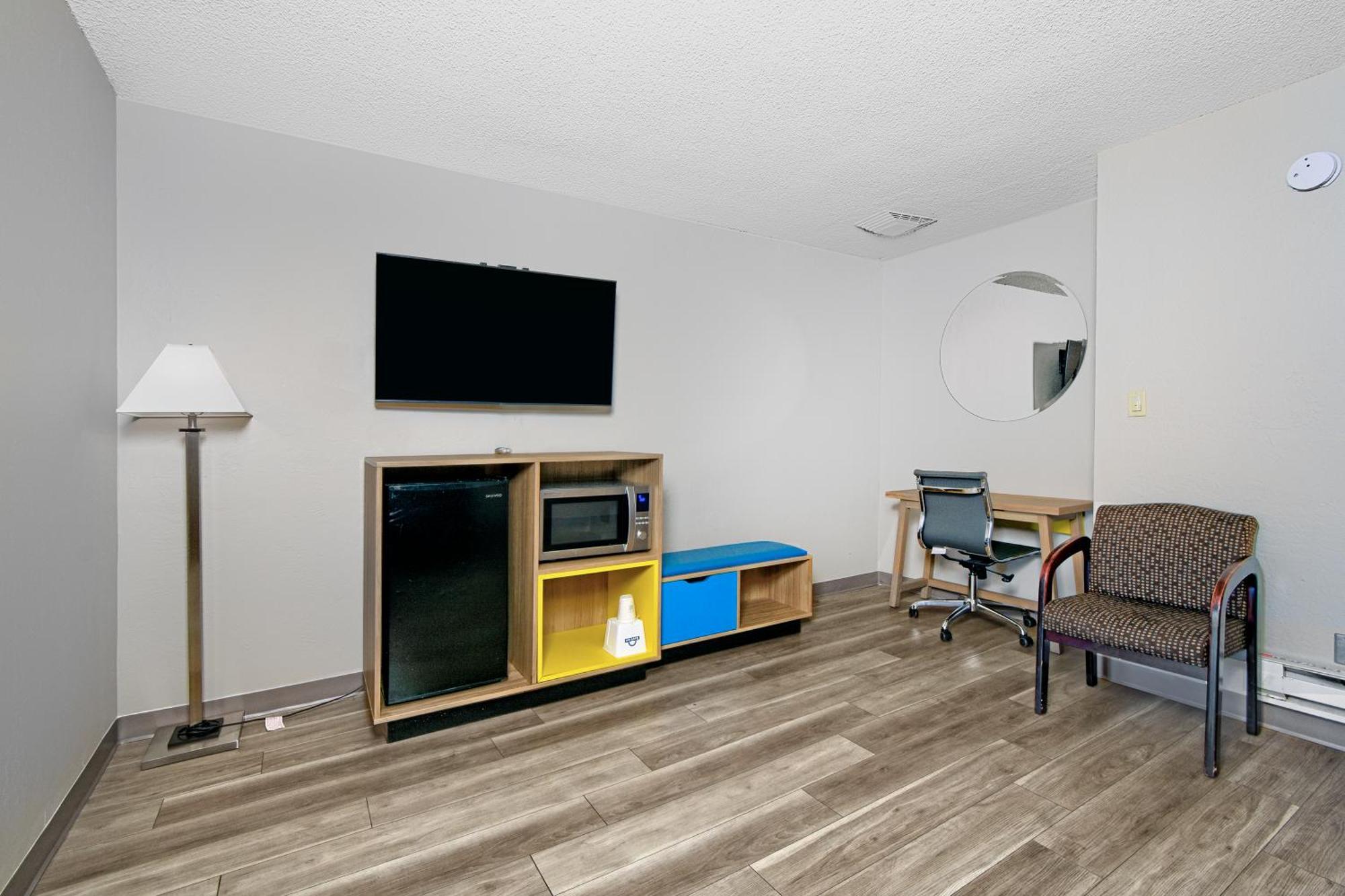 Days Inn By Wyndham Novato/San Francisco Exteriör bild